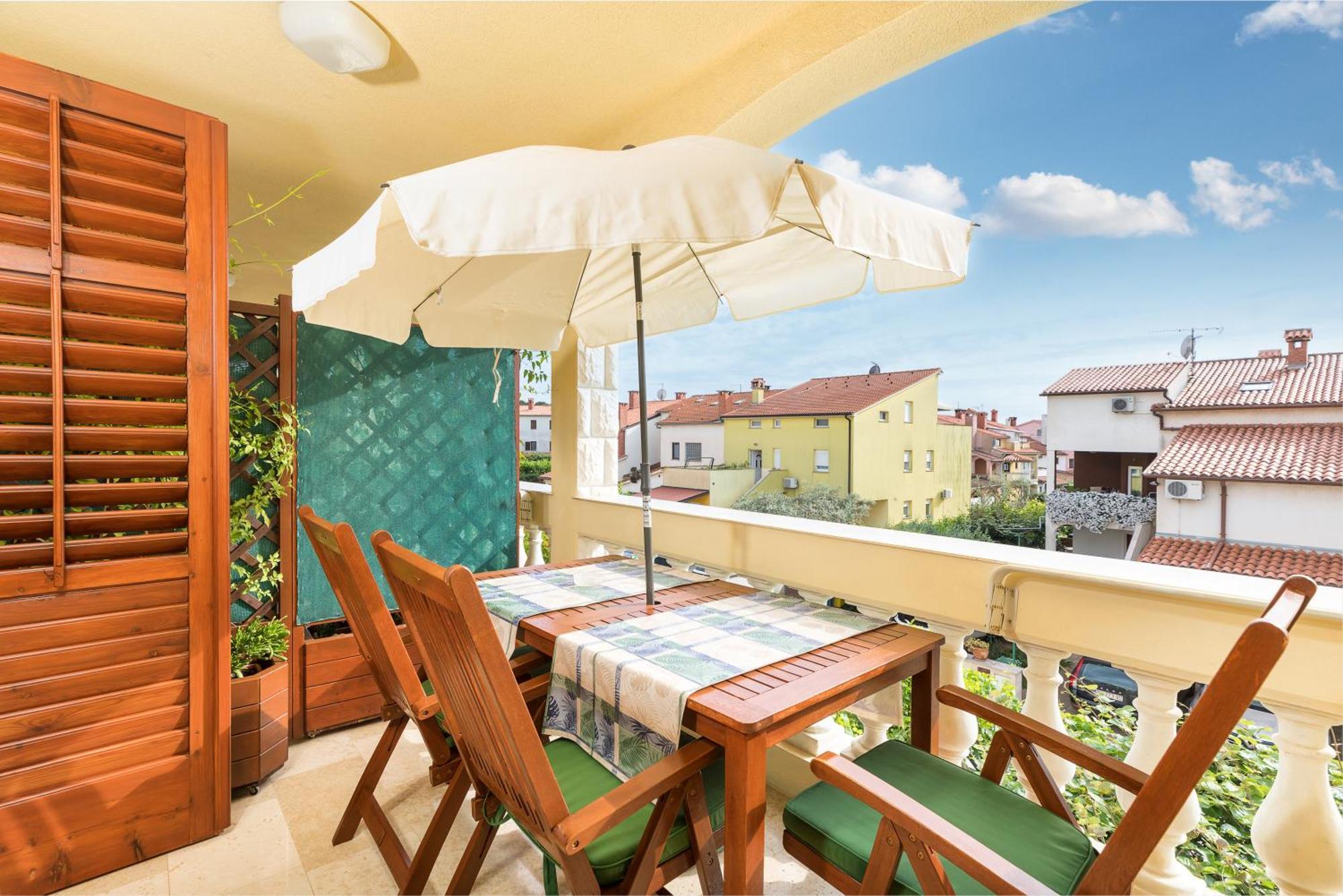 Villa Nada In Fazana - Near The Beach Exterior photo